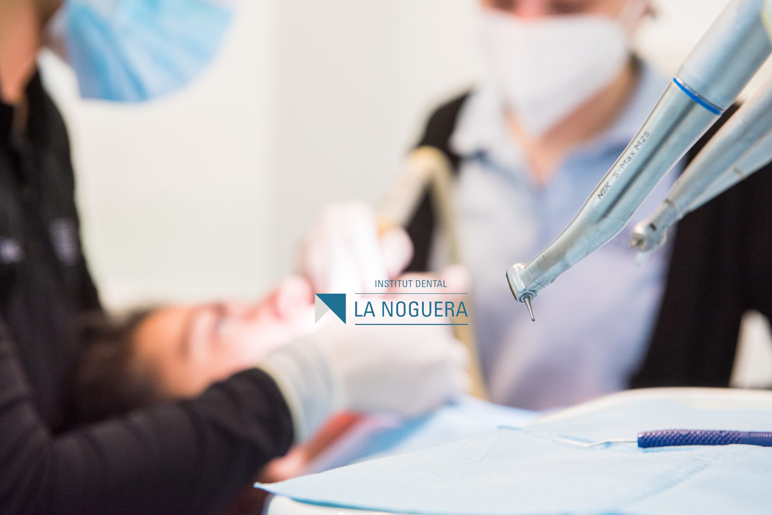 Ultrasonidos. Limpieza bucodental. limpieza dental. neteja dental. Neteja bucodental