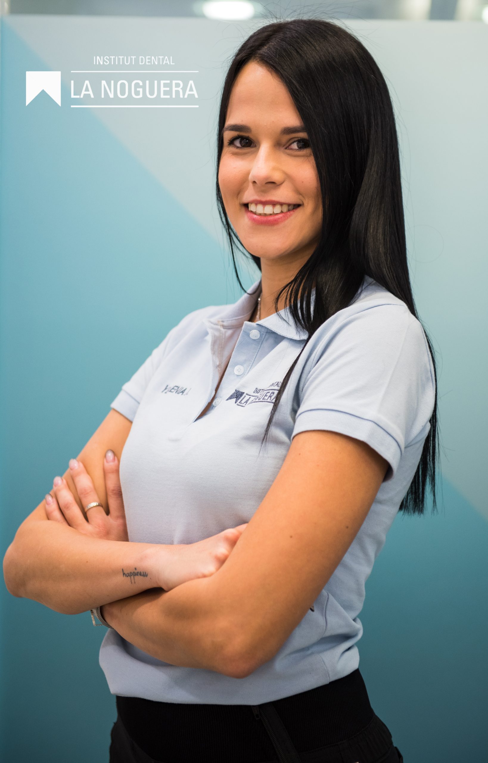 D'una bona professional d'higiene dental en una clínica dental, es pot esperar una sèrie de qualitats i habilitats que són fonamentals per proporcionar una atenció excel·lent als pacients