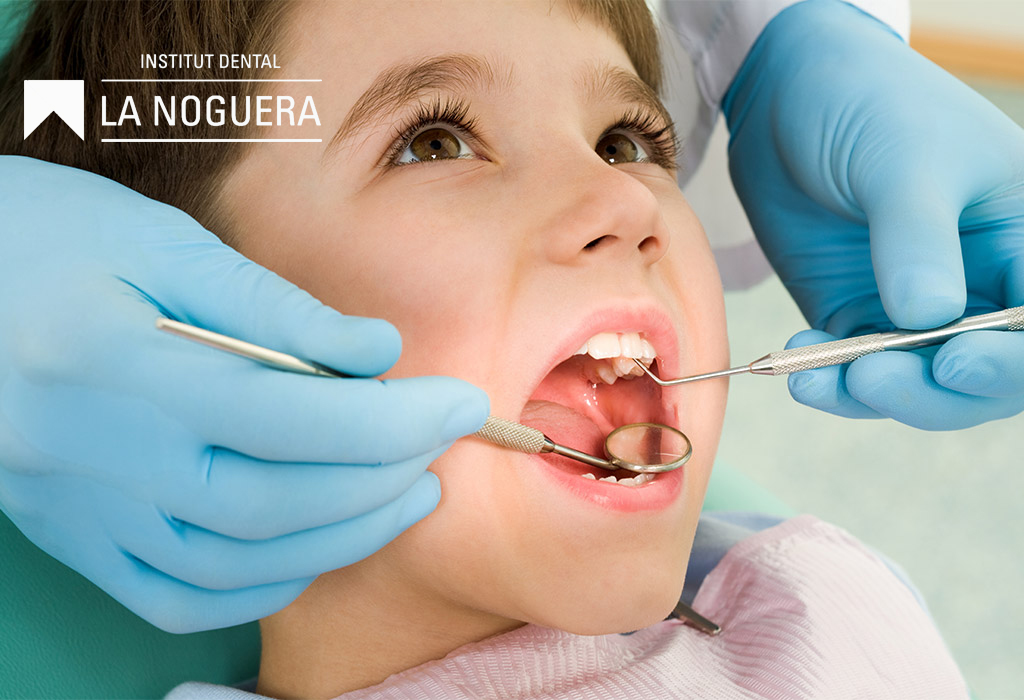 El tractament pulpar en odontopediatria es refereix als procediments realitzats en la polpa dental dels nens amb l'objectiu de preservar la salut dels dents primaris (dents temporals o de llet).